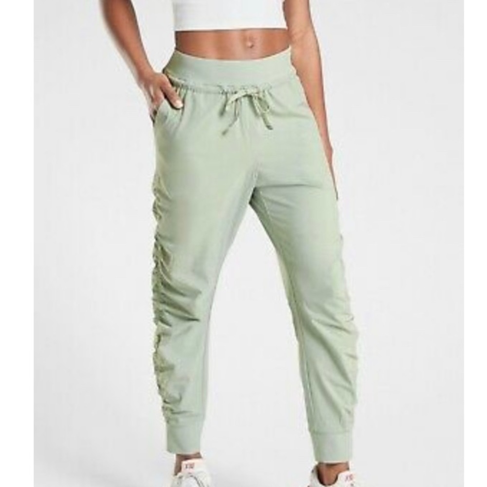 Athleta Attitude Pant Joggers Size 10